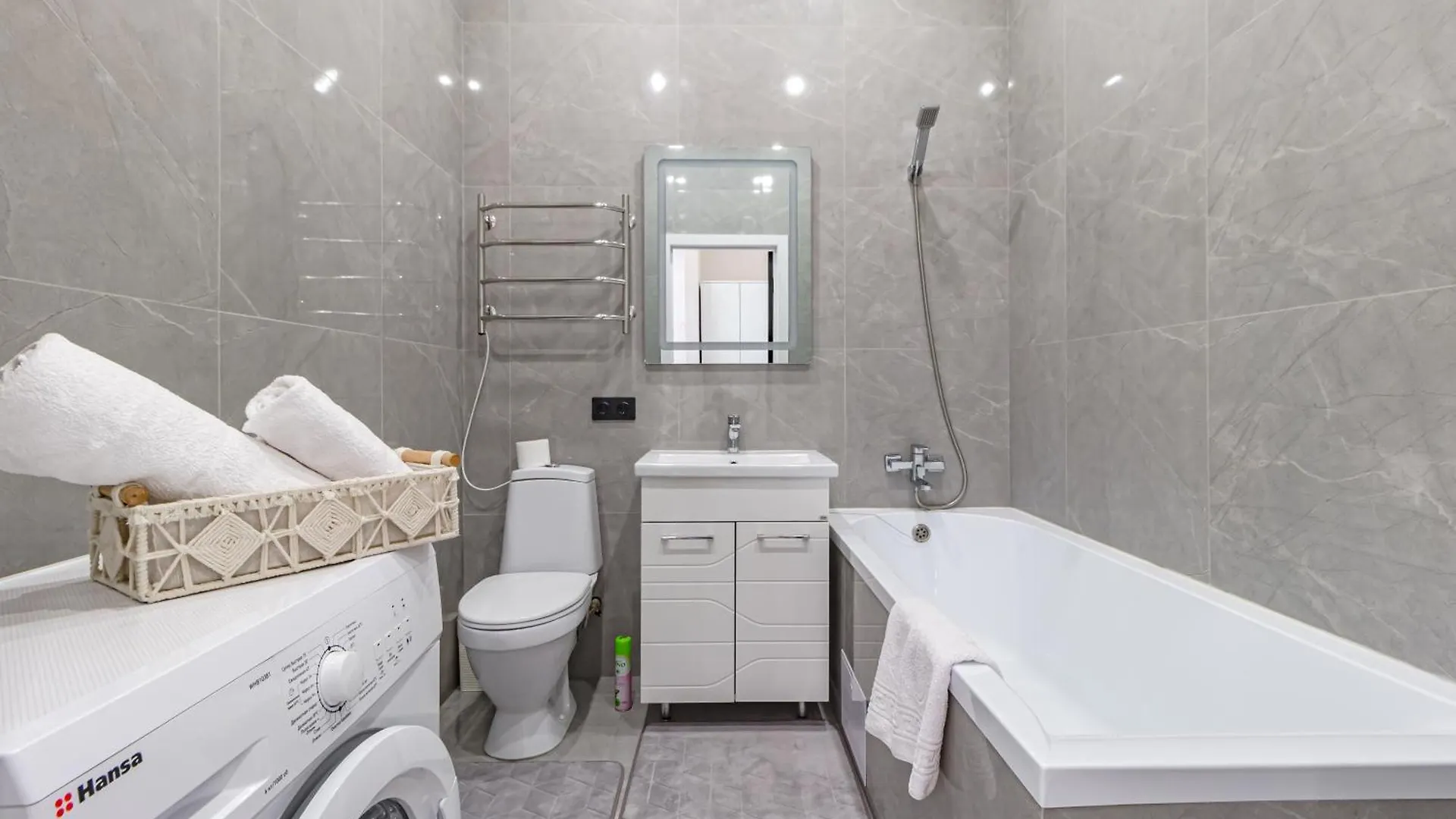 Бухар Жырау Apartment Nur-Sultan